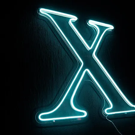 - Le Boudoir Interdit