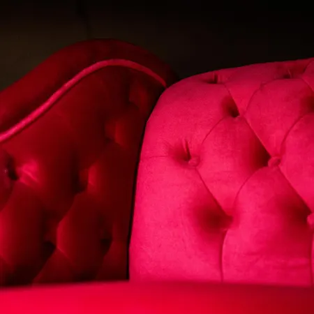 - Le Boudoir Interdit Lägenhet Nizas (Herault)